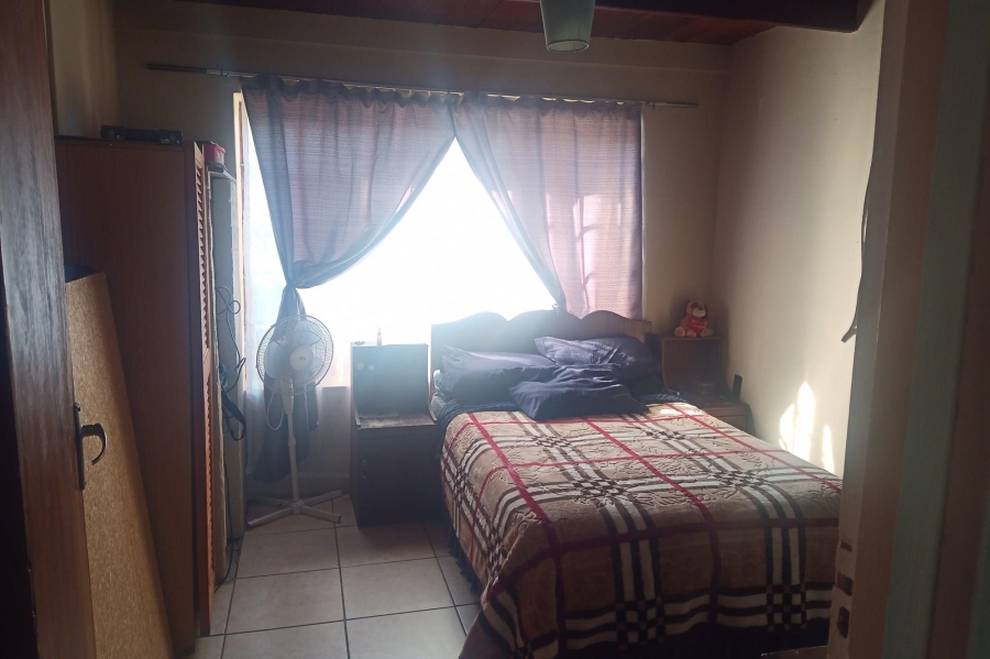 2 Bedroom Property for Sale in Gansbaai Central Western Cape